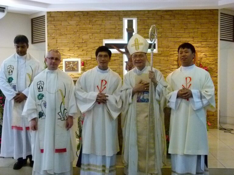 Deaconate ordination 2014